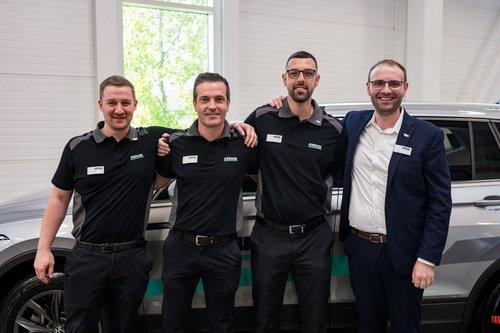 mobile - carousel-hero-element image-3