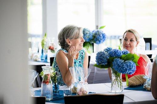 mobile - carousel-hero-element image-2